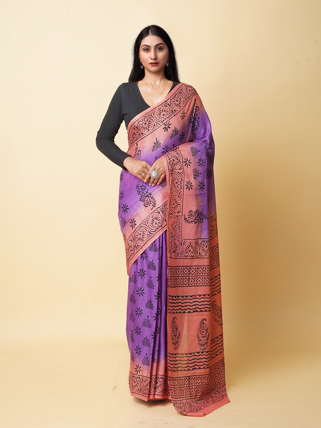 

Unnati Silks Ethnic Motifs Handloom Pure Cotton Block Print Saree, Purple