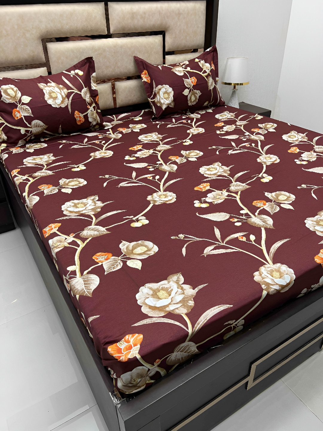 

Pure Decor Maroon & White Floral Cotton 400 TC King Bedsheet With 2 Pillow Covers