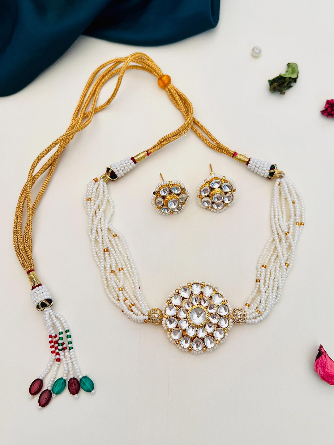 

ABDESIGNS Gold-Plated Kundan-Studded & Beaded Jewellery Set