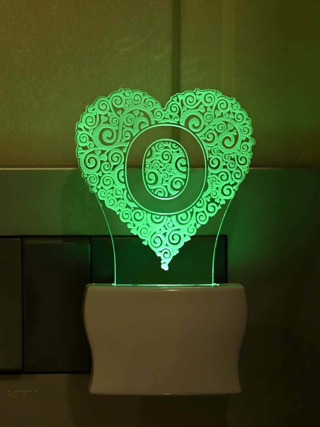 

1ST TIME White Textured Acrylic Abstract Shaped Contemporary Wall Lamp