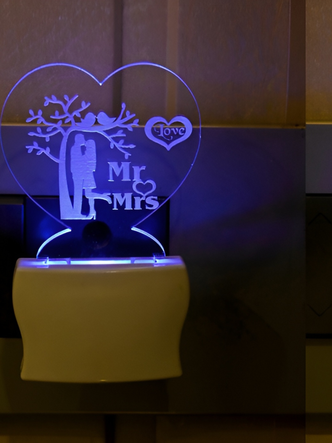 

1ST TIME White 2 Pieces Printed Abstract Shaped Acrylic Night Lamps
