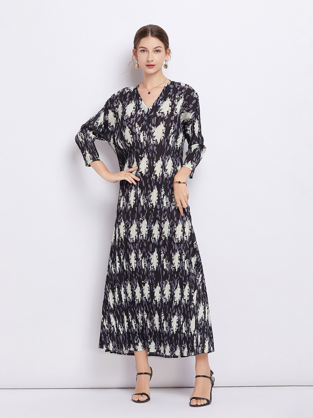 

JC Collection Abstract Printed Maxi Dress, Black