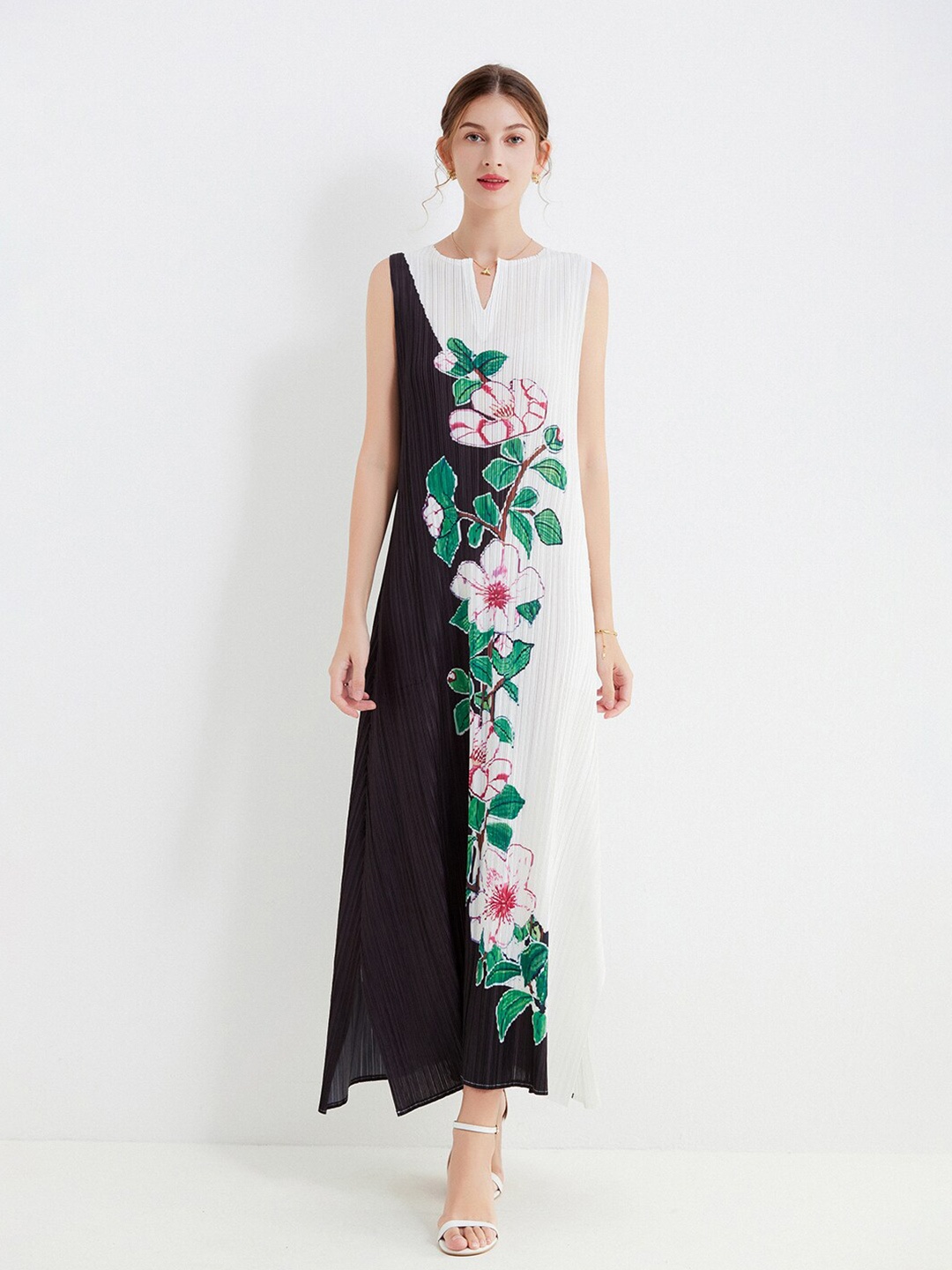 

JC Collection Floral Printed Round Neck Maxi Dress, Black