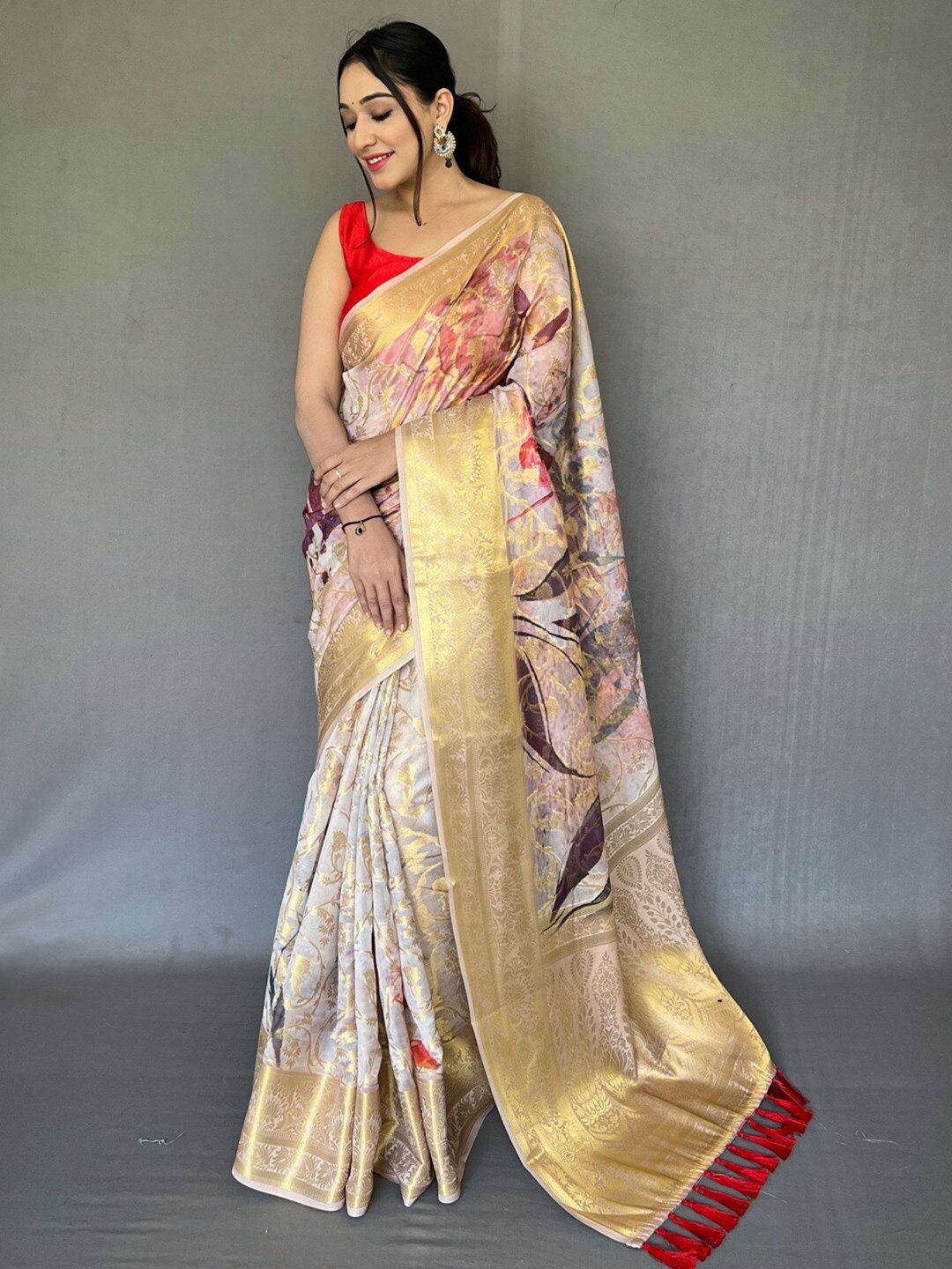 

SGF11 Floral Printed Pochampally Saree, Off white