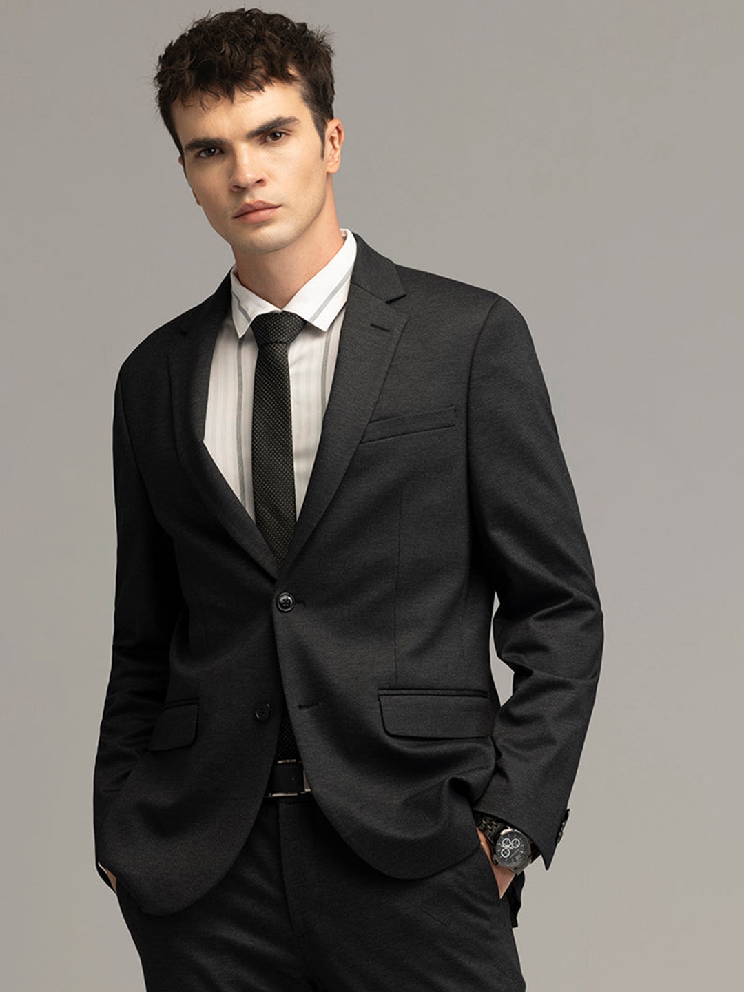 

Snitch Notched Lapel Single-Breasted Casual Blazer, Black