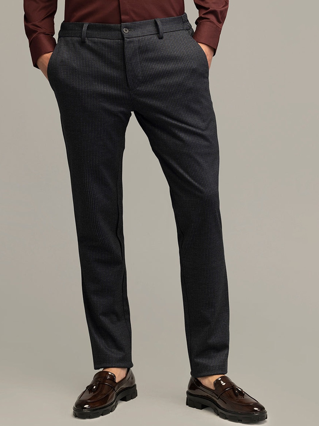 

Snitch Men Smart Slim Fit Mid-Rise Chinos Trousers, Grey