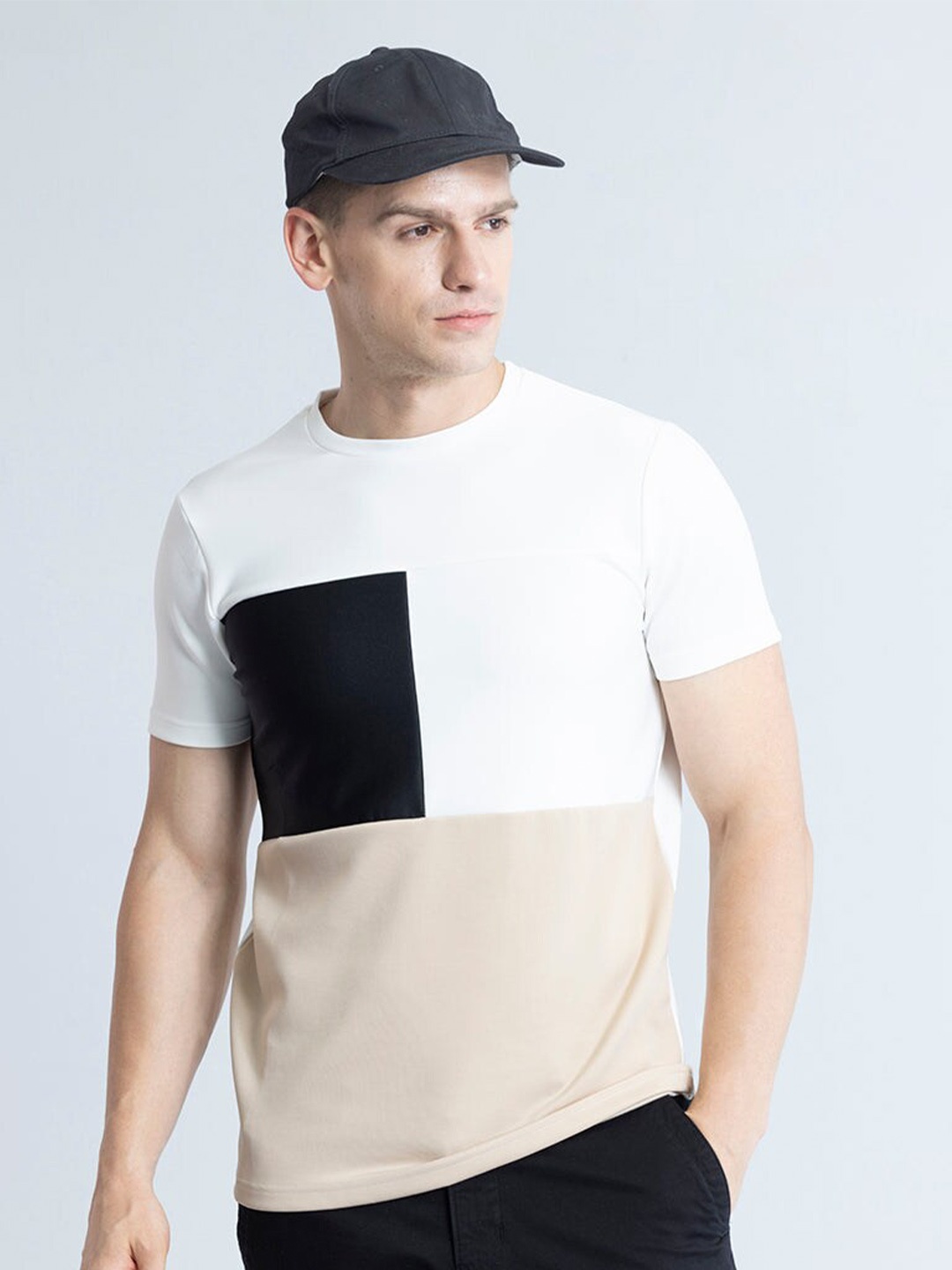 

Snitch White Colourblocked Round Neck Short Sleeves T-shirt, Cream