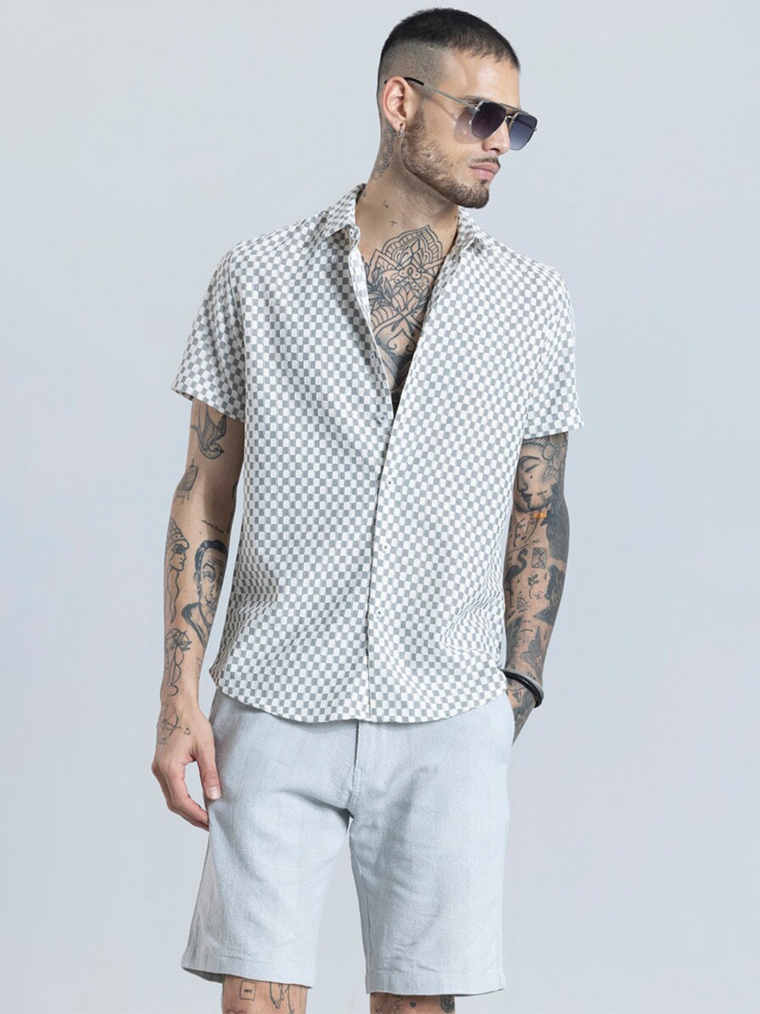 

Snitch Grey Classic Checked Spread Collar Short Sleeves Slim Fit Opaque Casual Shirt