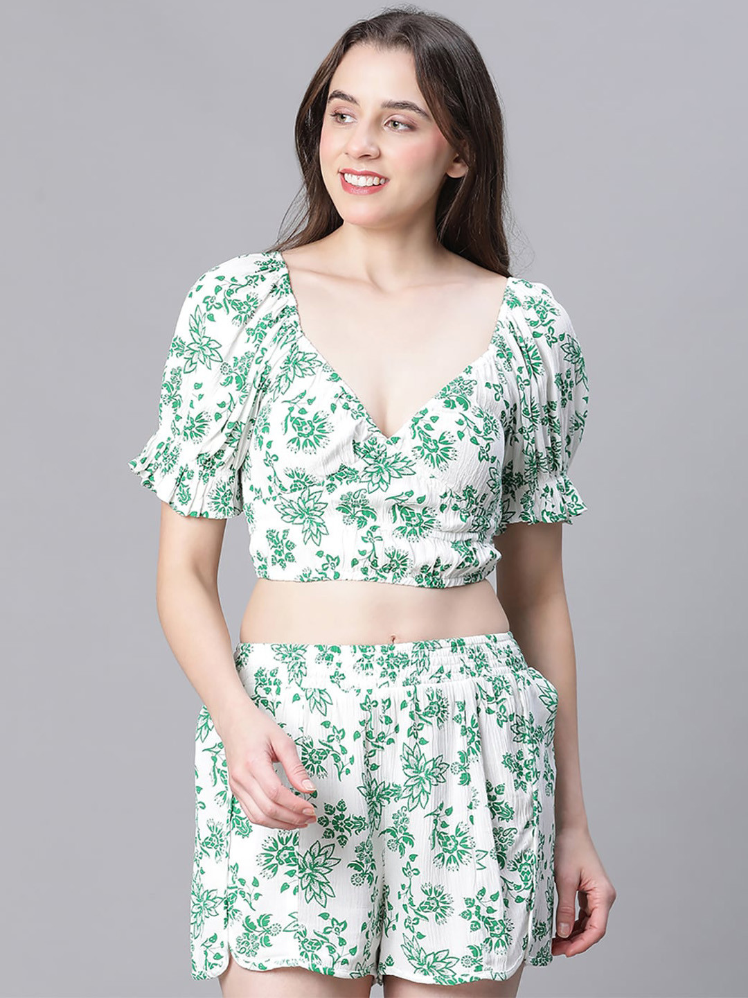 

Oxolloxo Floral Print Sweetheart Neck Puff Sleeves Night suit, Green