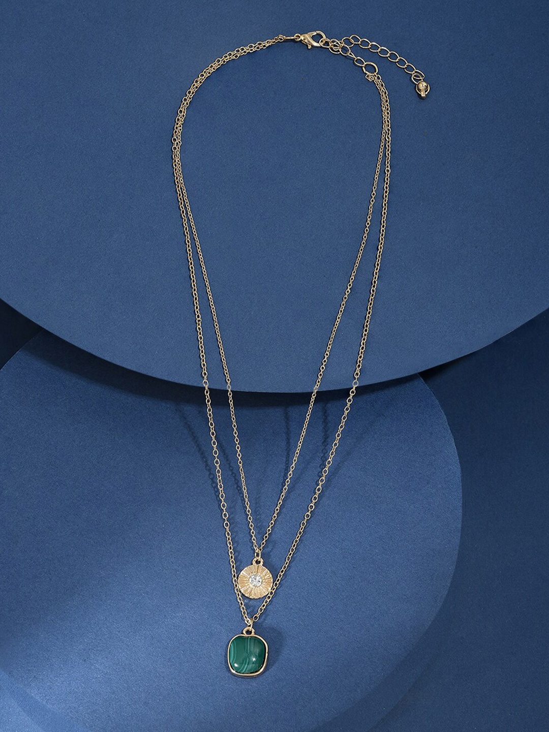 

Lilly & sparkle Gold-Plated Layered Necklace