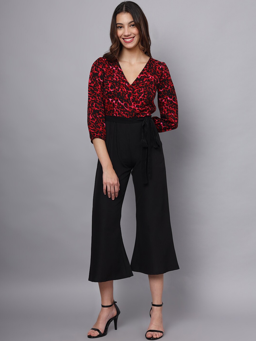 Eavan Abstract Printed V-Neck Basic Jumpsuit, Black