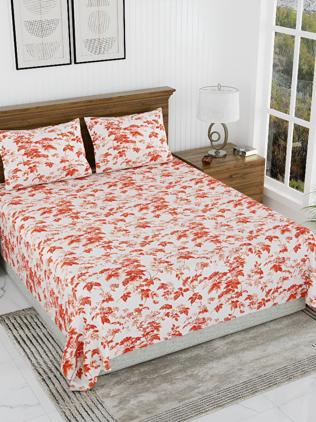 

DE CAMA Orange & White Floral Cotton 300 TC King Bedsheet with 2 Pillow Covers