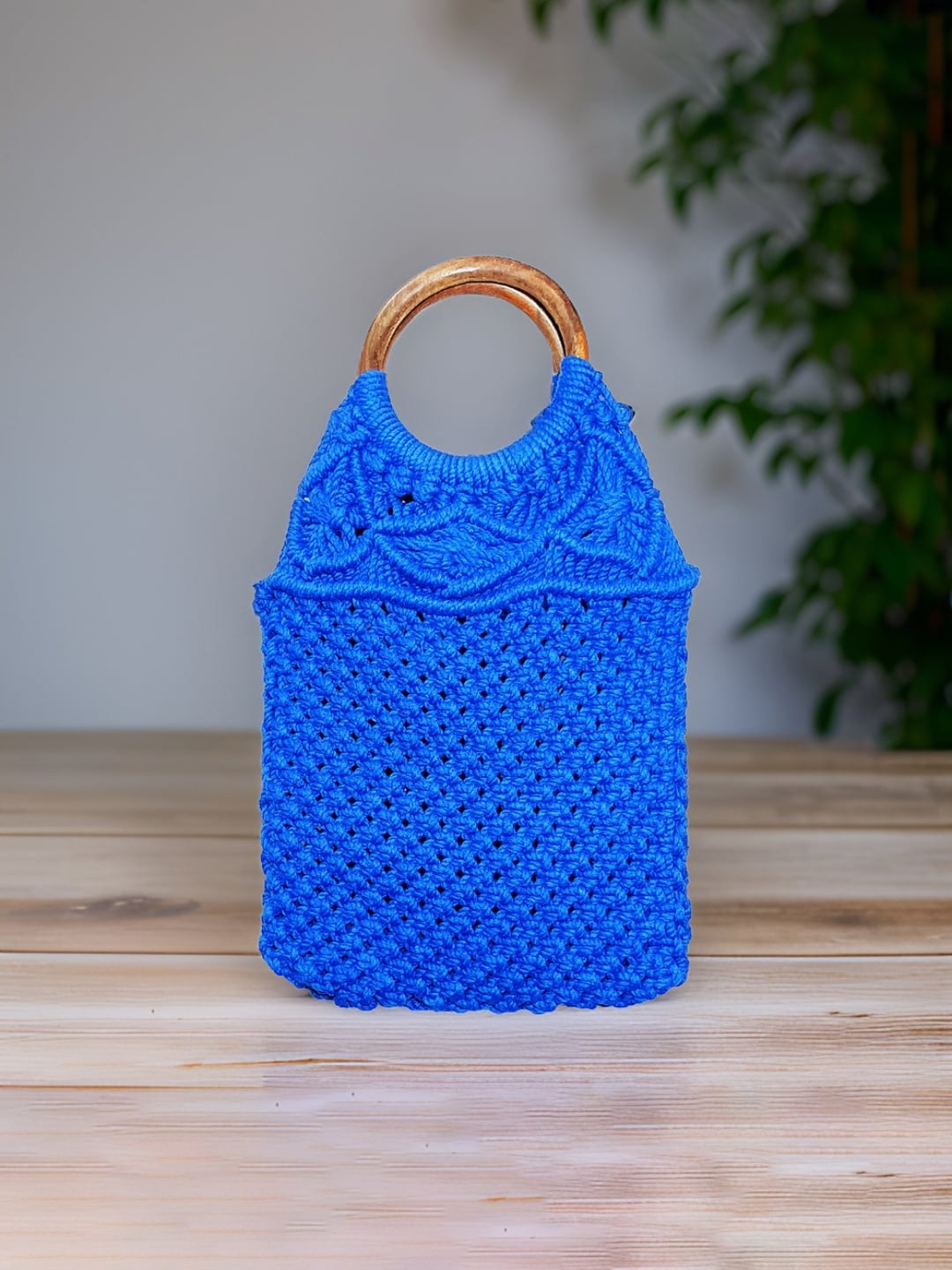 

IMARS Textured Bucket Handheld Bag with Quilted, Blue