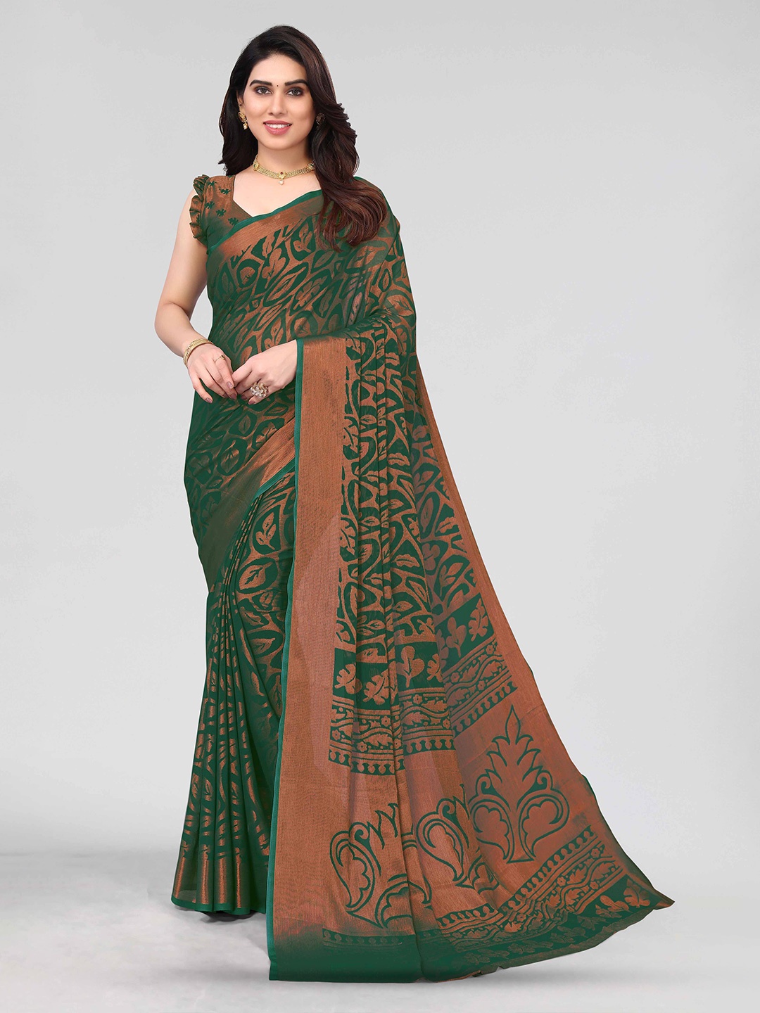 

HALFSAREE STUDIO Floral Zari Printed Saree, Green