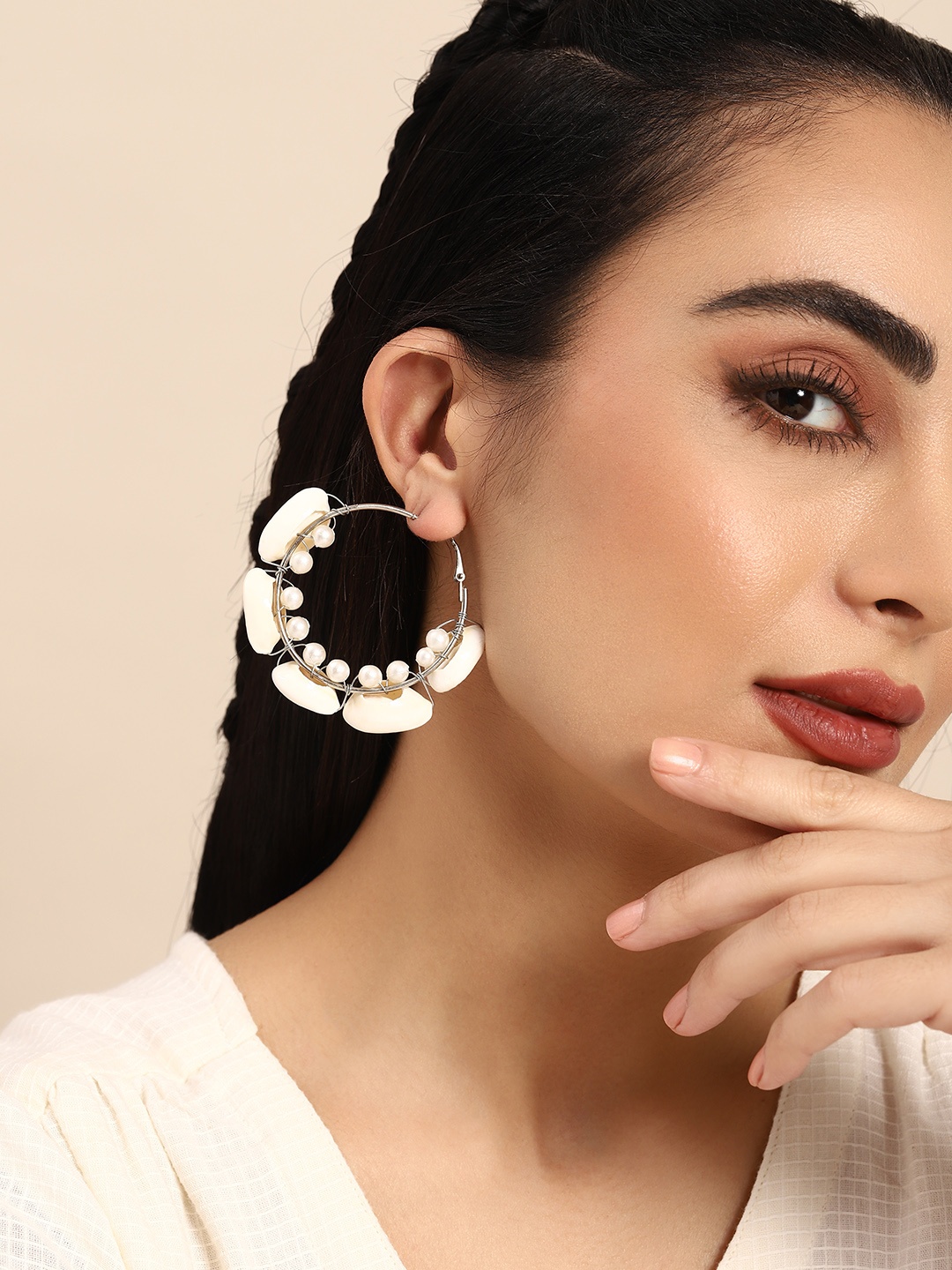 

Sangria Shell Circular Hoop Earrings, White