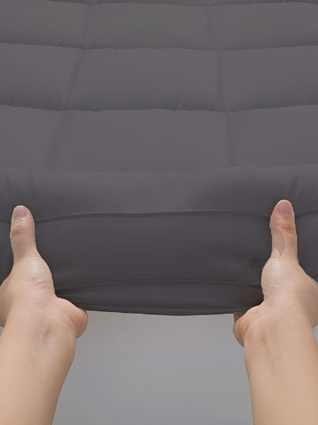 

RF RELAXFEEL Grey Cotton Water Resistant Mattress Protector