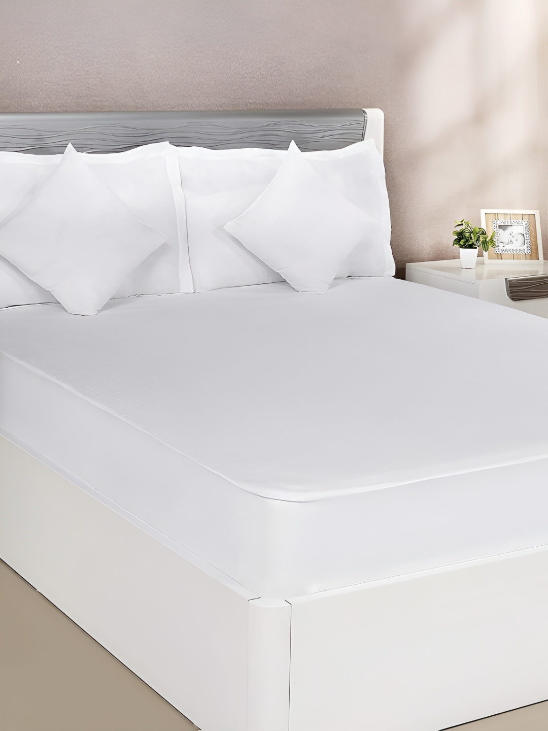 

RF RELAXFEEL White Terry Water Resistant Fitted Queen Mattress Protector