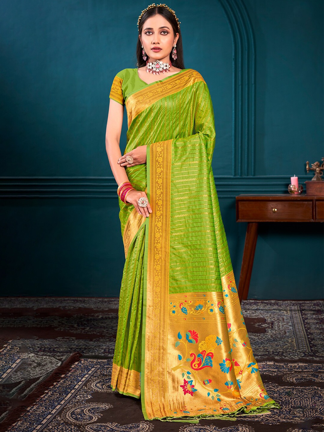 

Ishin Floral Woven Design Zari Paithani Saree, Green