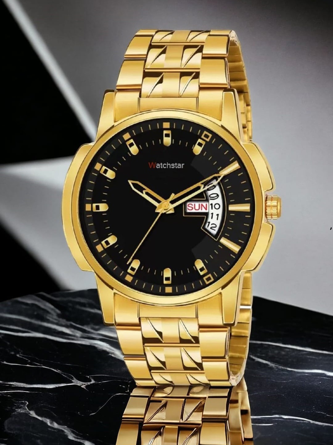 

WATCHSTAR Men Dial & Stainless Steel Straps Analogue Watch DD gold BlackANNM