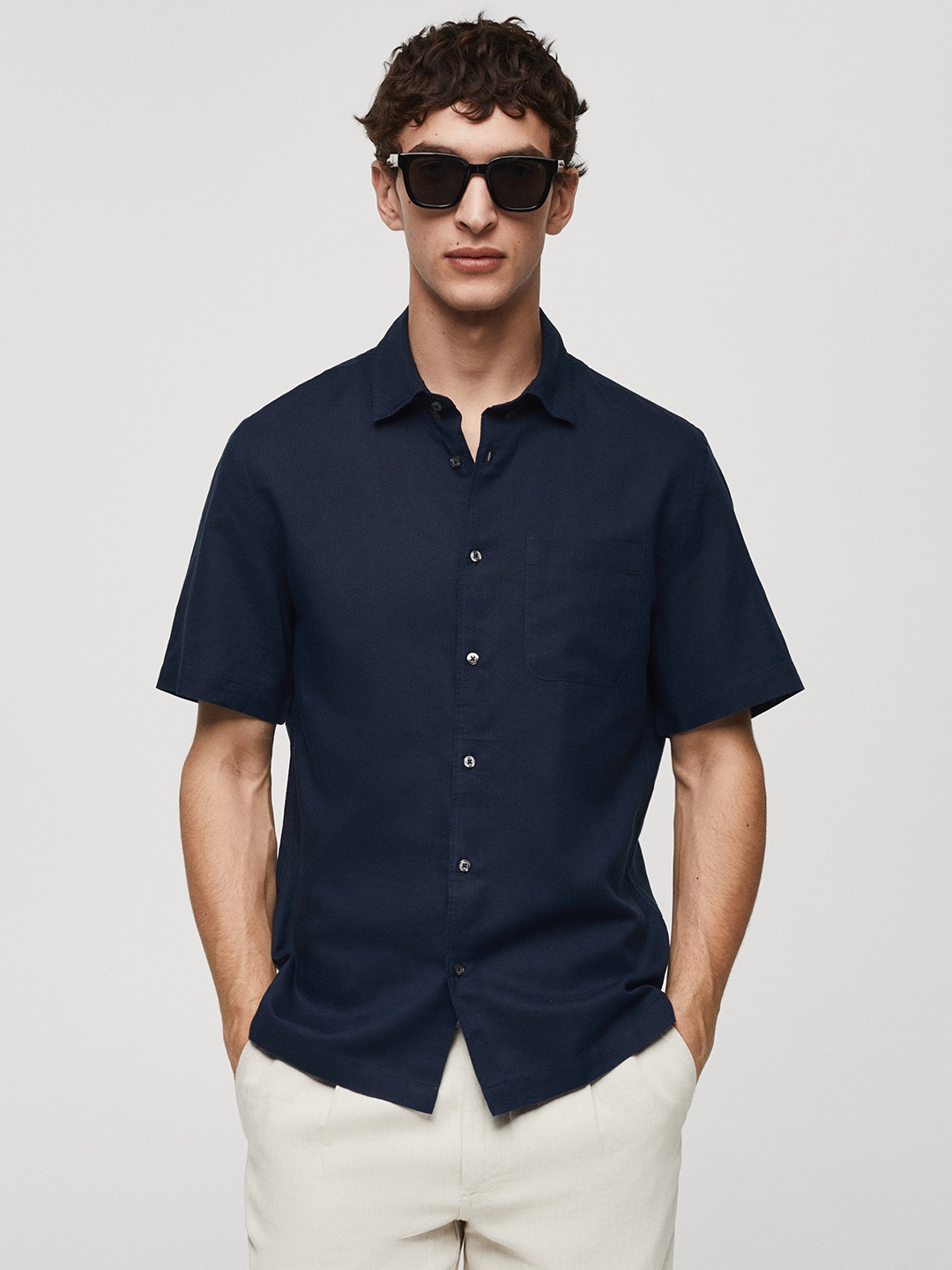 

MANGO MAN Classic Fit Linen Cotton Casual Shirt, Navy blue
