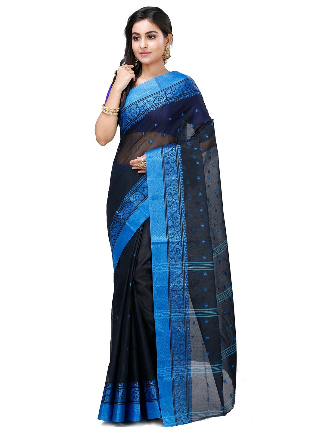 

DipDiya Ethnic Motifs Pure Cotton Taant Saree, Blue