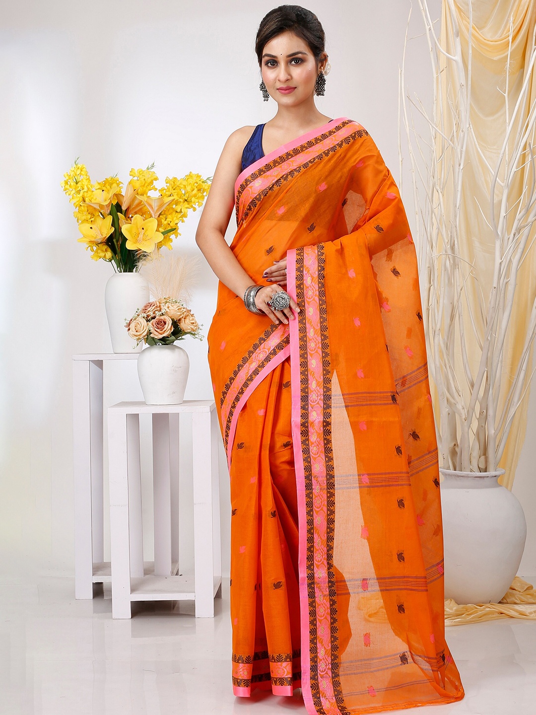 

DipDiya Ethnic Motifs Pure Cotton Taant Saree, Orange