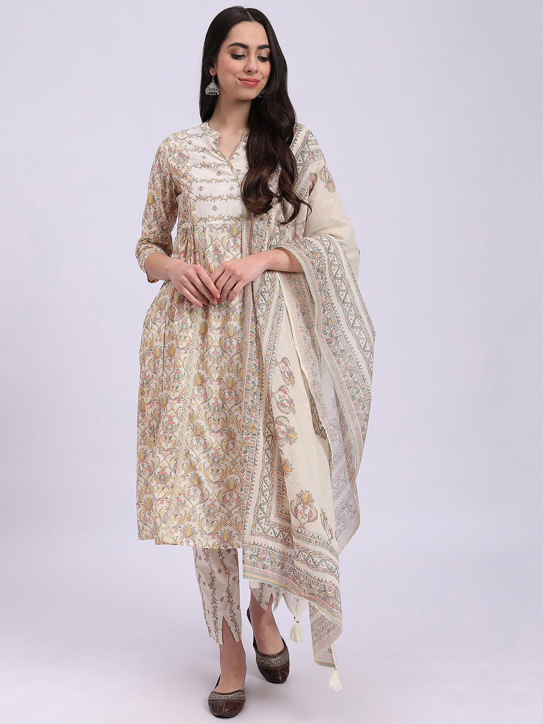 

Knitstudio Ethnic Motifs Printed Pleated Kurta With Trousers & Dupatta, Off white