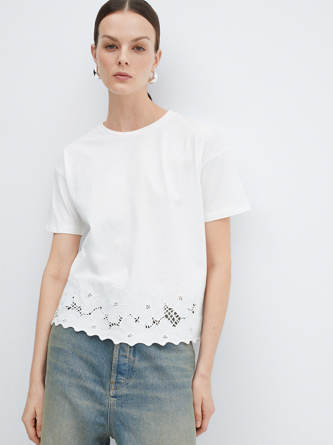 

MANGO Schiffli Cotton Top, White