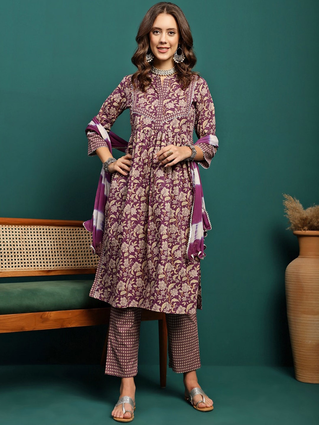 

Sangria Floral Printed Pure Cotton Mandarin Collar Straight Kurta With Trousers & Dupatta, Purple