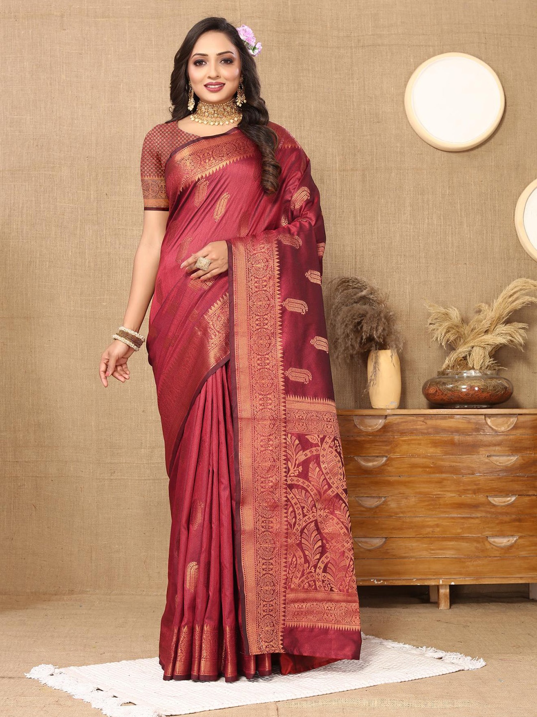 

PATIALAPICKS Woven Design Zari Pure Silk Paithani Saree, Maroon