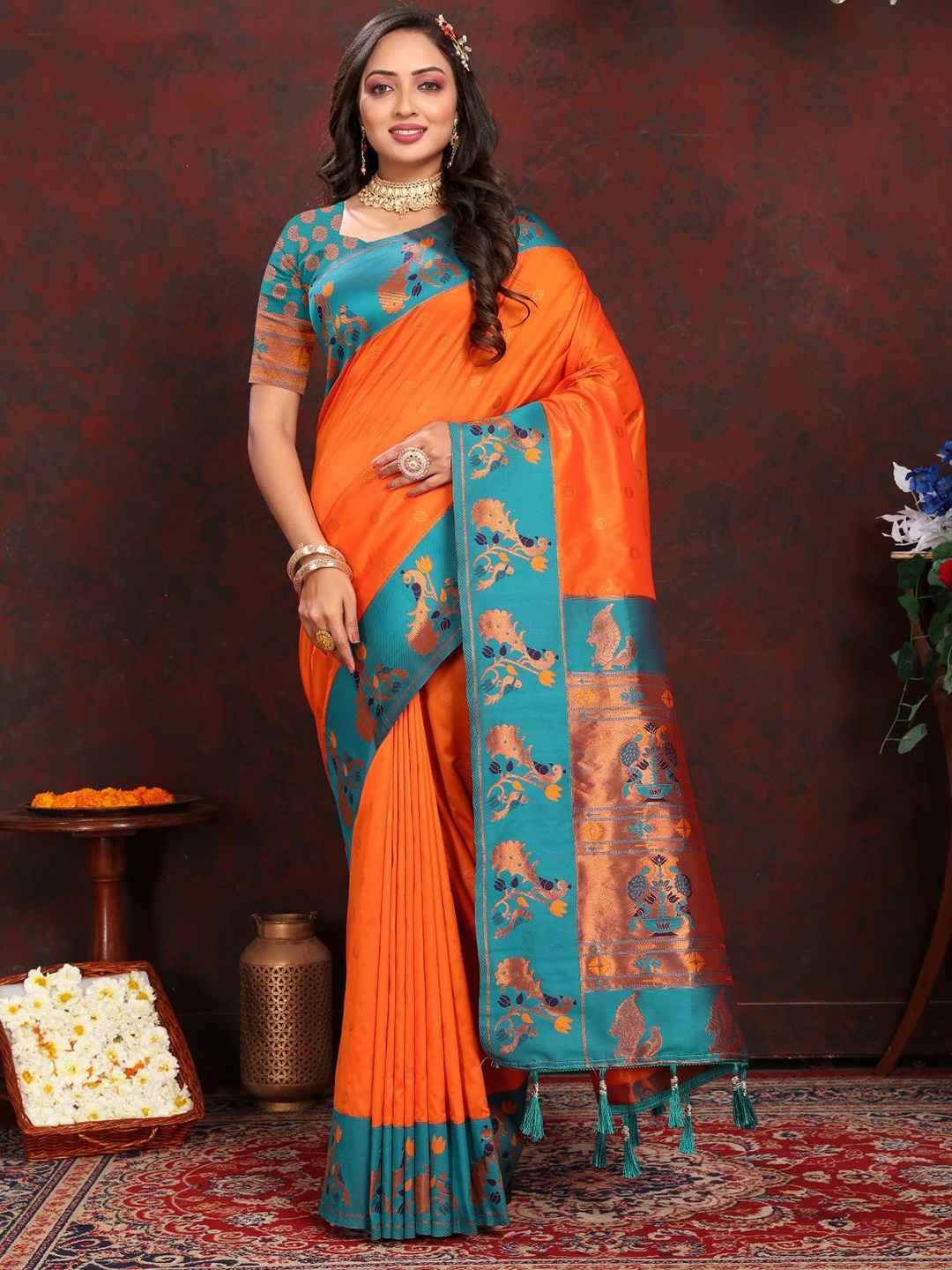 

PATIALAPICKS Ethnic Motifs Zari Pure Silk Paithani Saree, Orange