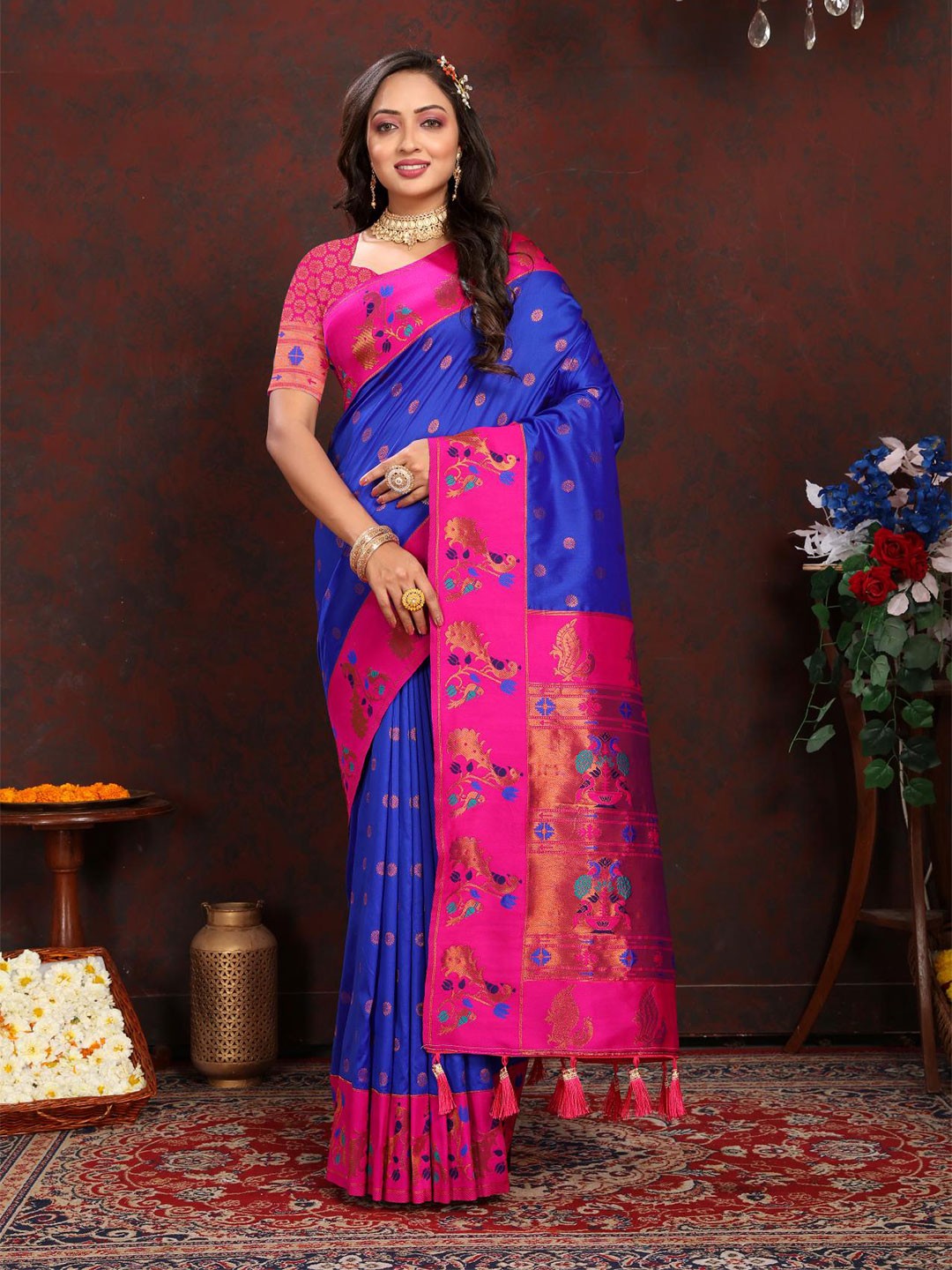 

PATIALAPICKS Woven Design Zari Pure Silk Paithani Saree, Blue