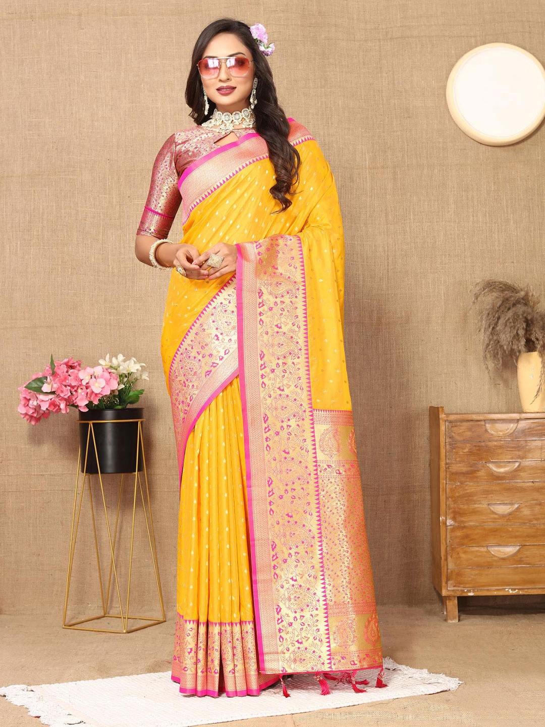 

PATIALAPICKS Ethnic Motifs Zari Pure Silk Heavy Work Paithani Saree with Tassels, Yellow