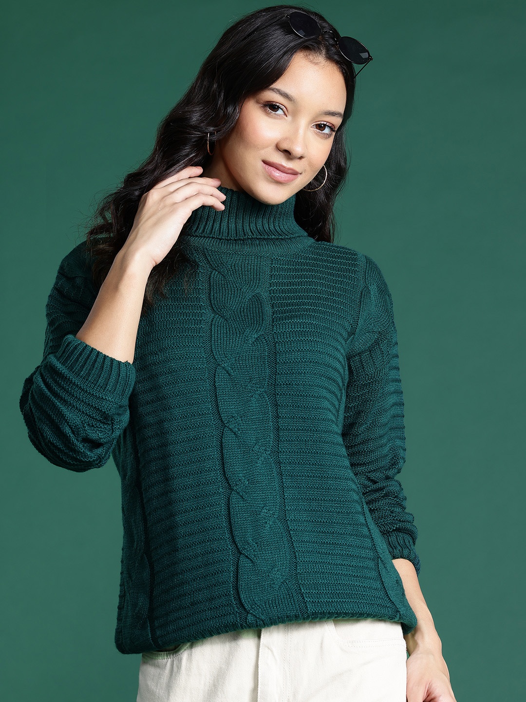 

DressBerry Cable Knit Turtle Neck Pullover, Green