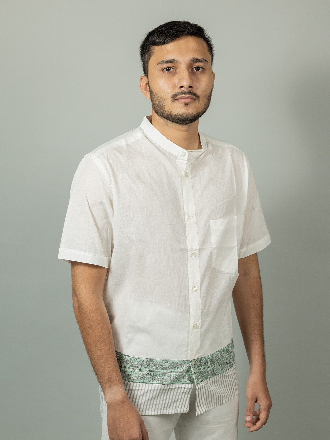 

INDIKA Mandarin Collar Short Sleeves Casual Shirt, White