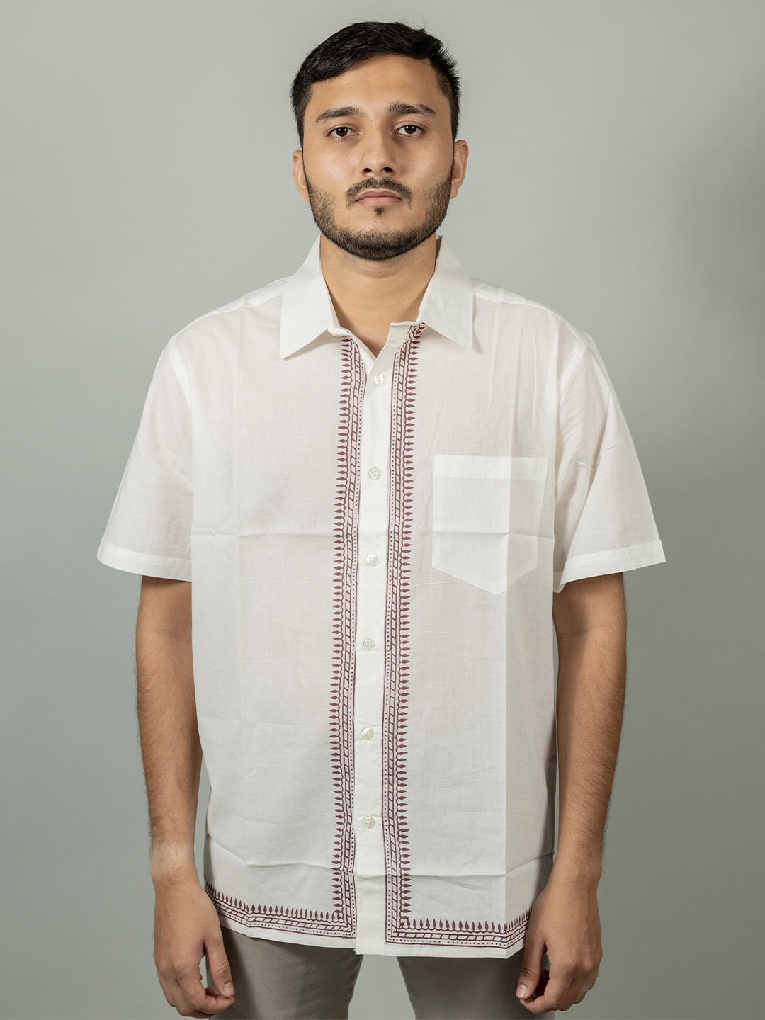 

INDIKA Spread Collar Horizontal Stripes Striped Casual Shirt, White