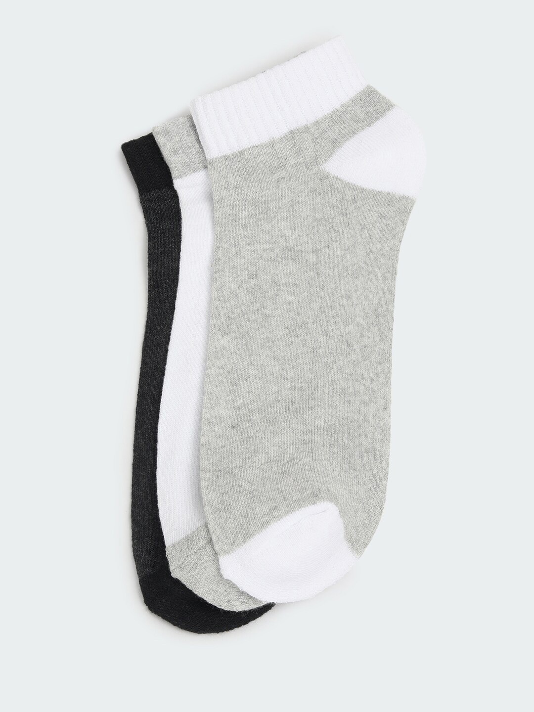 

max Men Pack Of 3 Ankle Length Socks, Black