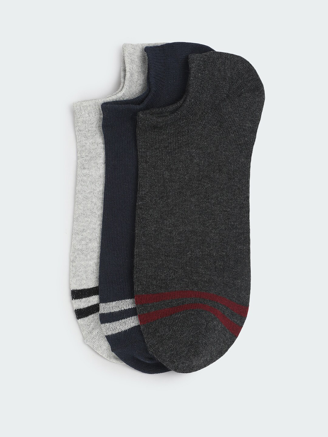 

max Men Pack Of 3 Men Ankle Length Socks, Grey