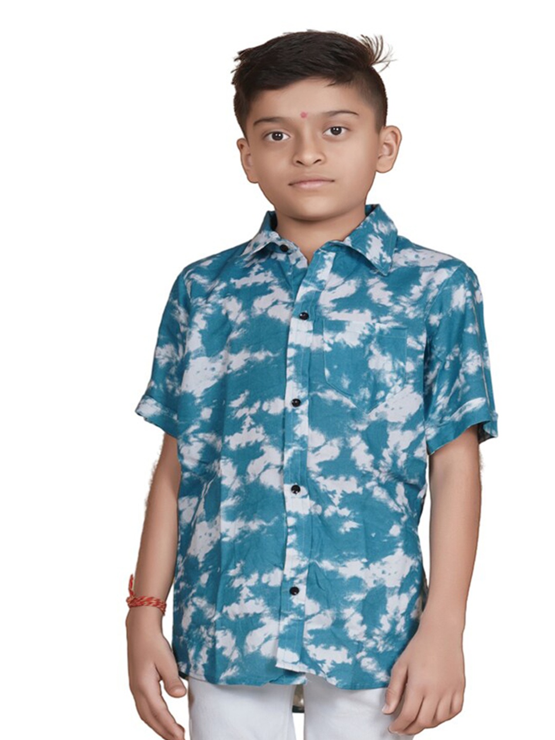 

Bought First Boys Premium Opaque Abstract Printed Cotton Shirt, Turquoise blue