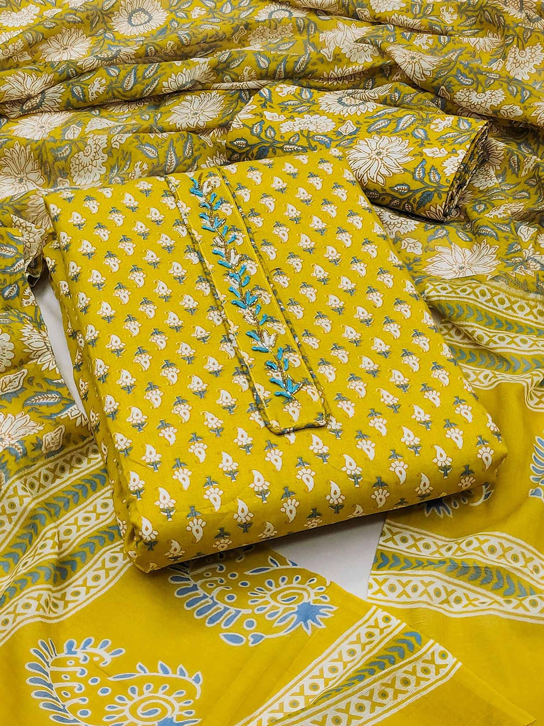 

Peachmode Printed Pure Cotton Unstitched Dress Material, Yellow
