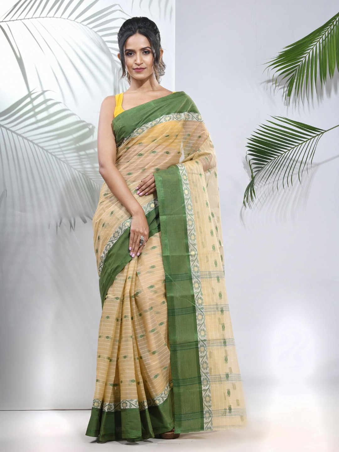 

Charukriti Ethnic Woven Design Pure Cotton Taant Saree, Beige