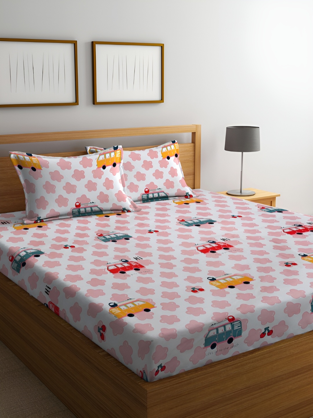 

Klotthe Pink & White Printed 300 TC King Bedsheet with 2 Pillow Covers