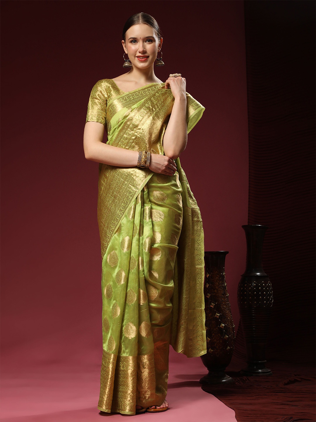 

V3 FASHION STUDIO Woven Design Pure Silk Banarasi Zari Saree, Green