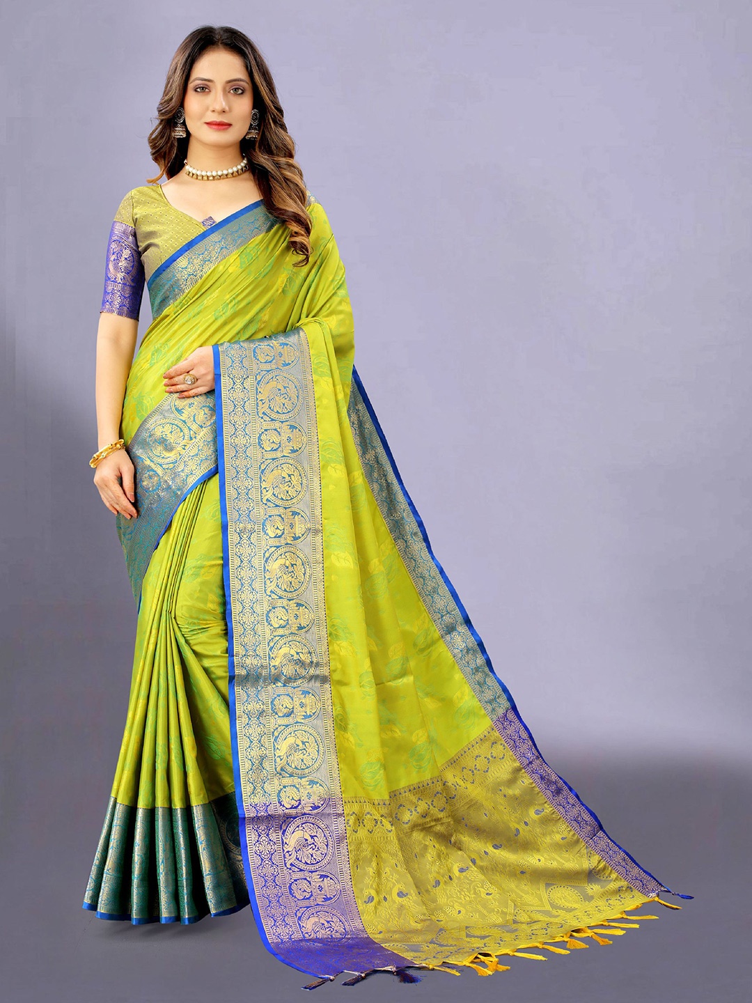 

V3 FASHION STUDIO Ethnic Motifs Woven Design Zari Pure Silk Banarasi Saree, Green