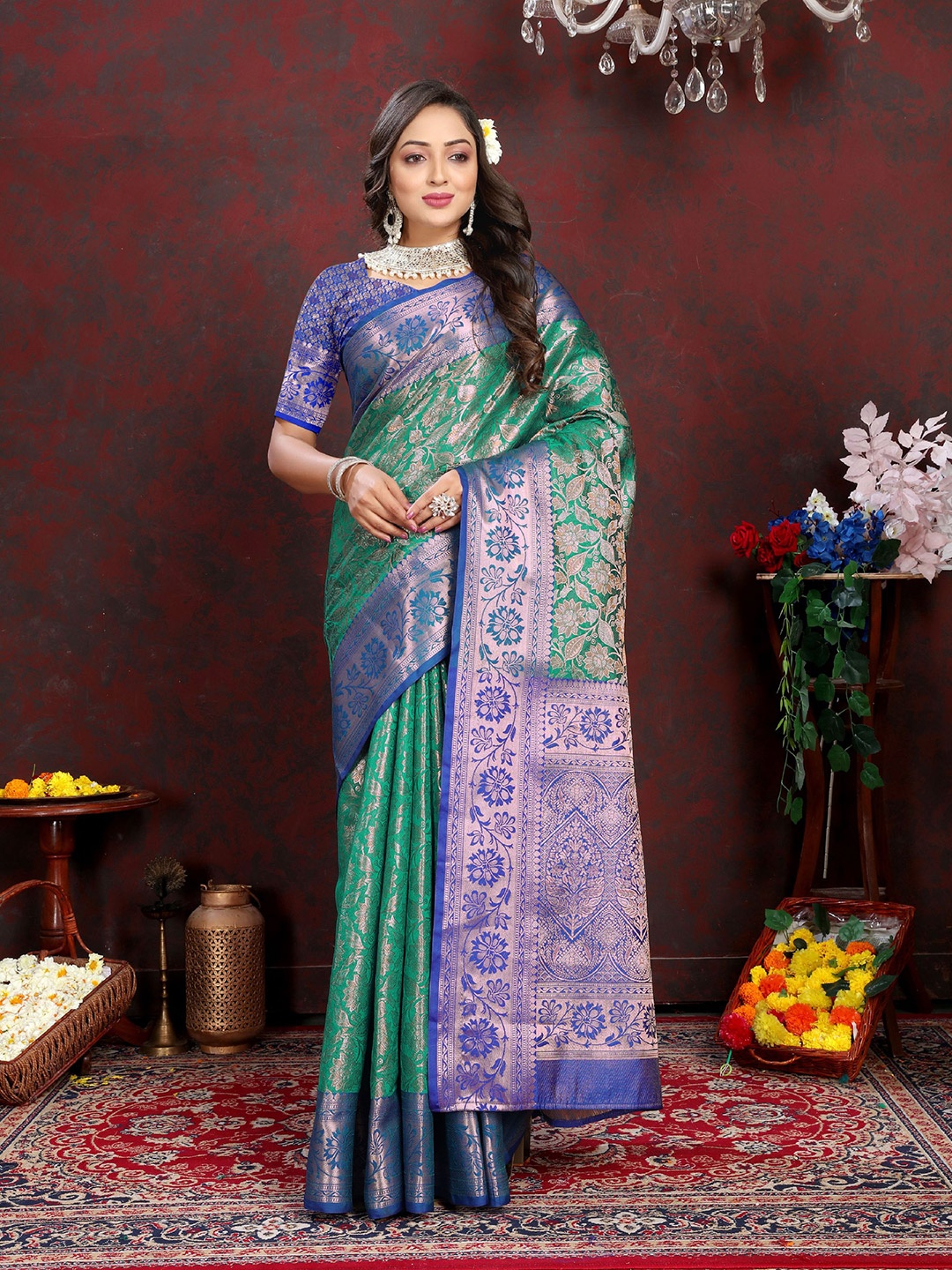 

V3 FASHION STUDIO Ethnic Motifs Woven Design Zari Pure Silk Banarasi Saree, Green