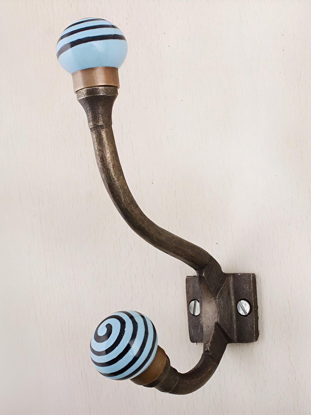 

Indianshelf Turquoise Blue Ceramic Strip Wall Hooks Key Holder