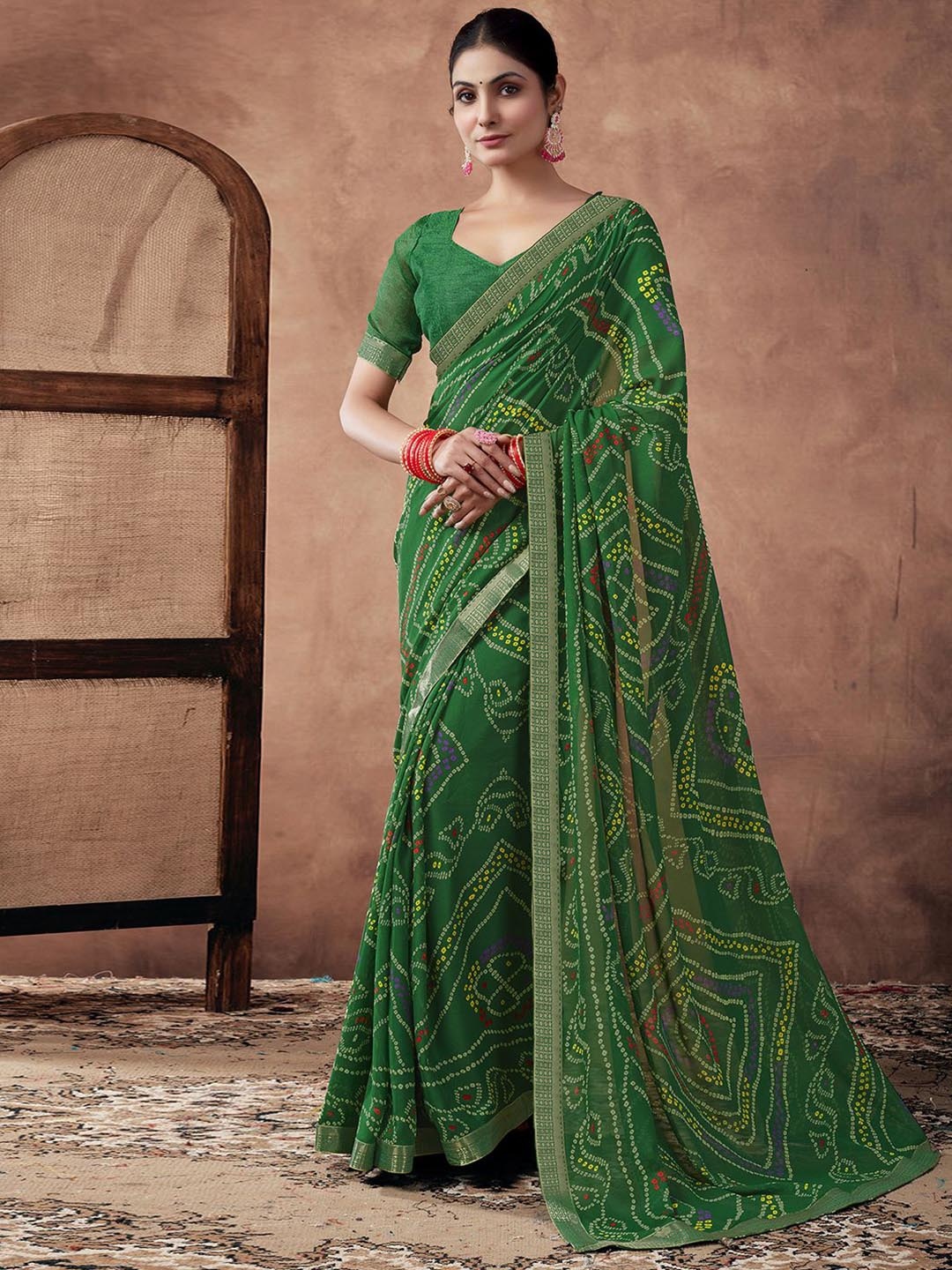 

KALINI Bandhani Gotta Patti Pure Georgette Bandhani Saree, Green