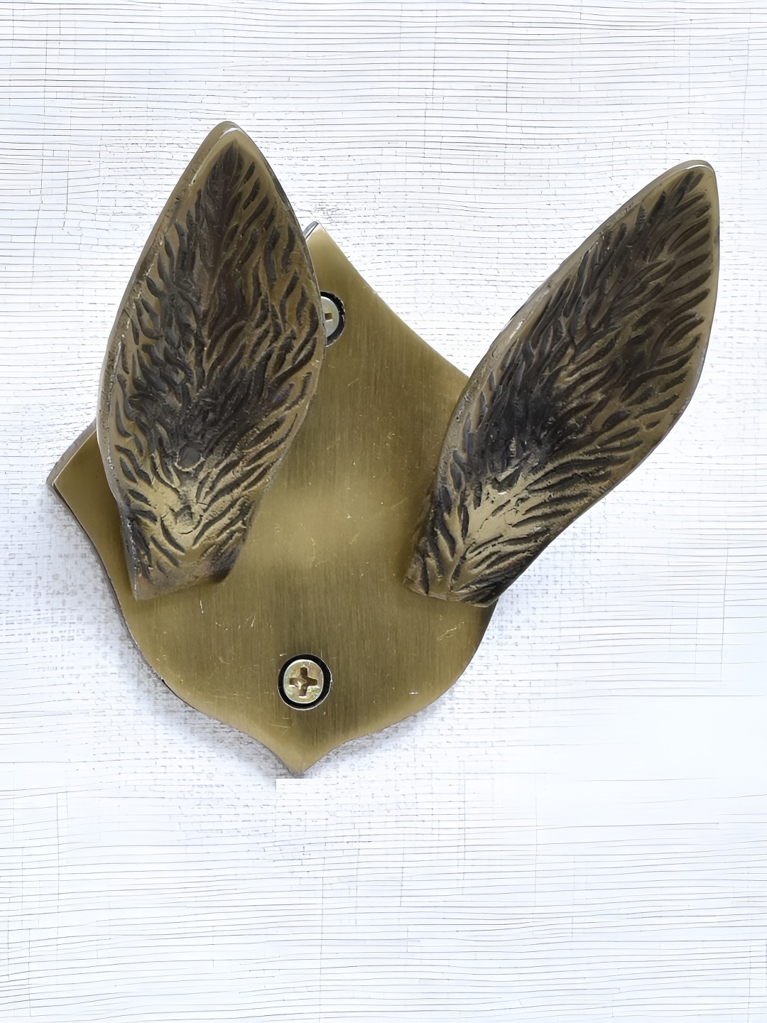 

Indianshelf Beige Rabbit Ear Wall Key Holder