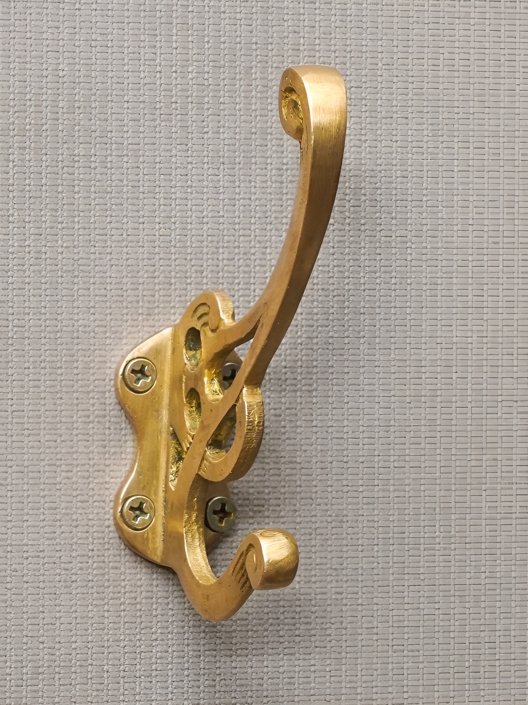 

Indianshelf Gold Toned Brass Nostalgic Wall Hook