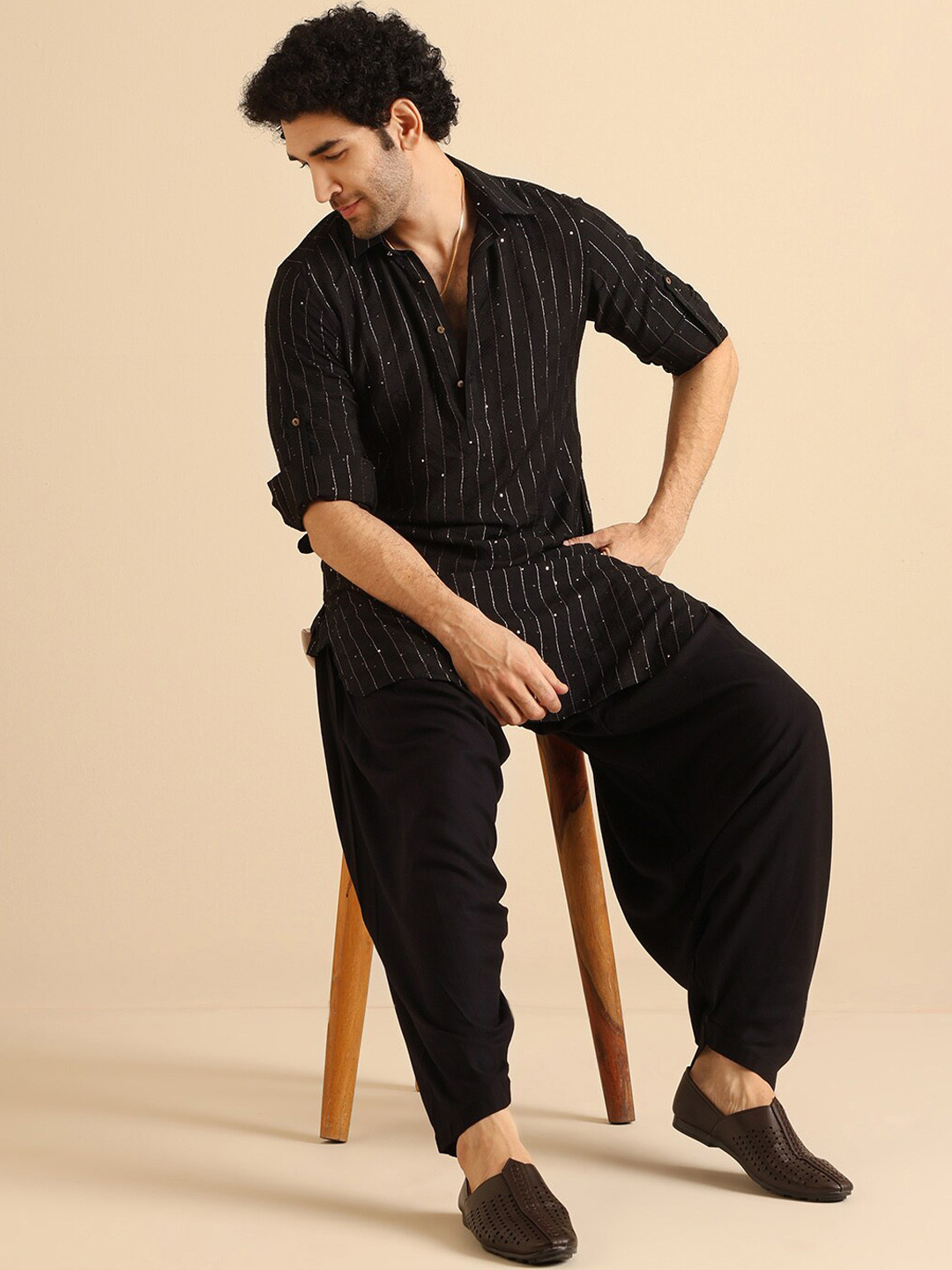 

KISAH Striped Shirt Collar Patiala Kurta Set, Black